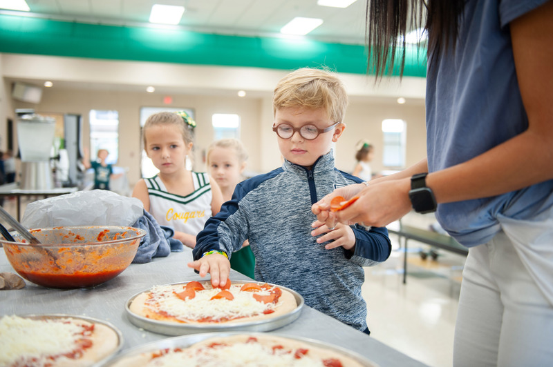 KinderBuildsPizza-1025socmed.jpg